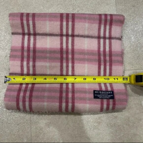 Burberry Raspberry Pink and White Cream Nova Check Wool & Cashmere Fringe Scarf - Picture 1 of 3